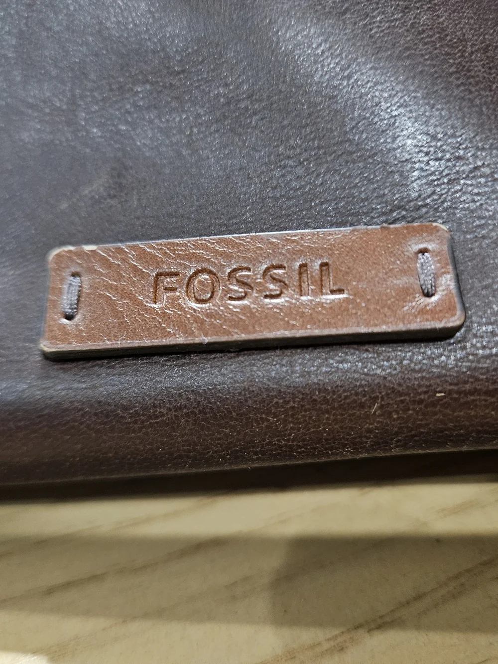 Vintage Fossil Turn Lock Brown Leather Crossbody Satchel Bag—Excellent Condition - Picture 10 of 16